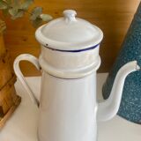 Enamelled sheet metal coffee maker