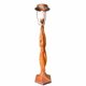 Pied de lampe de table en chêne sculpté frappante et grande (75 cm) attribuée à un sculpteur scandinave.