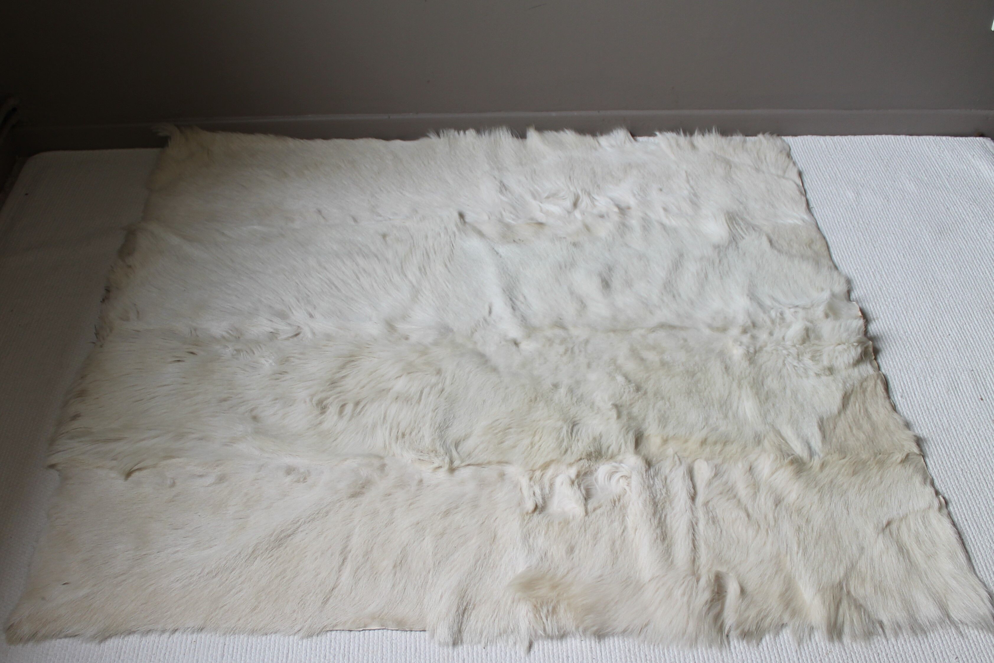 Vintage white goat skin 132 X 120 cm