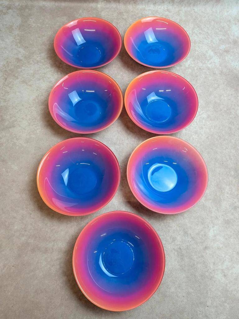 Set of 7 vintage coloured Luminarc bowls