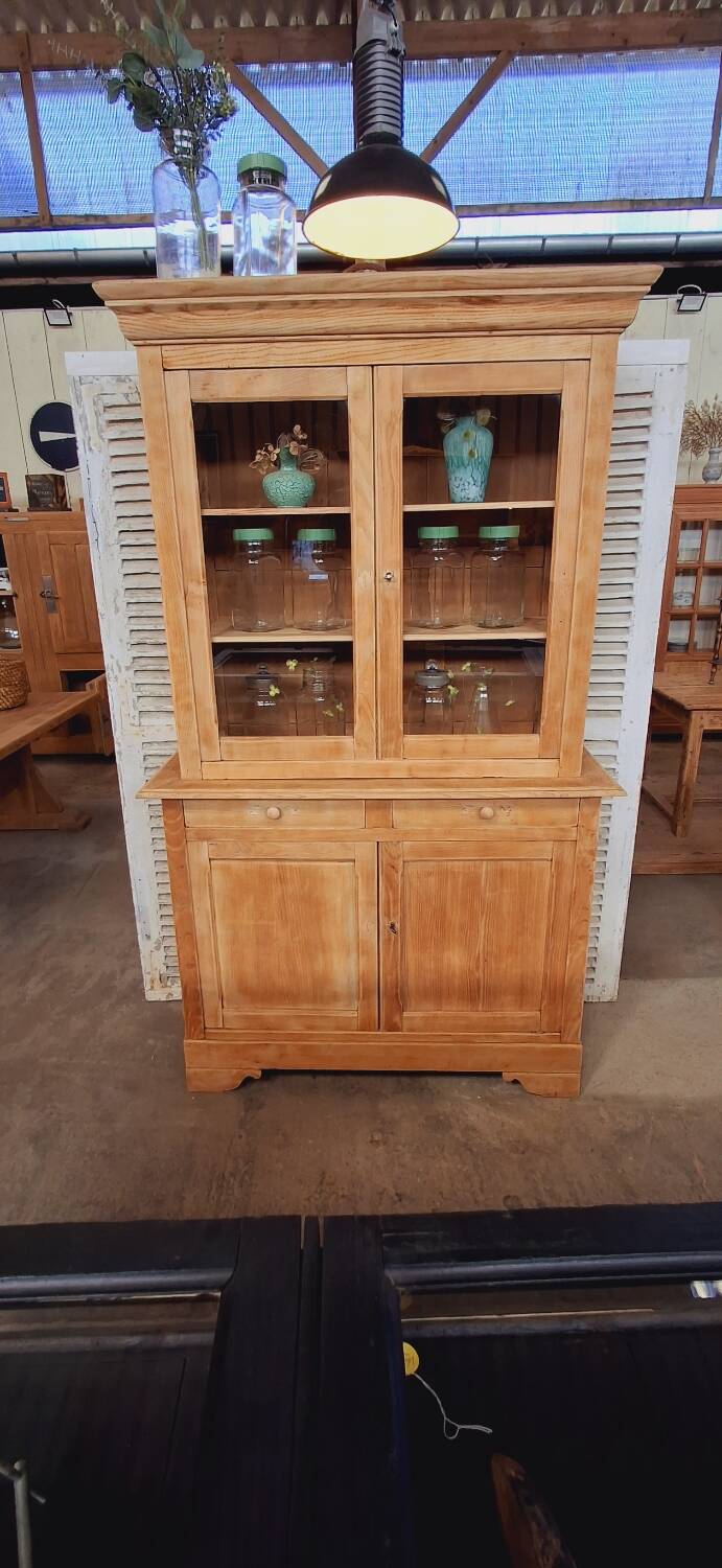 Two-piece glass-fronted buffet