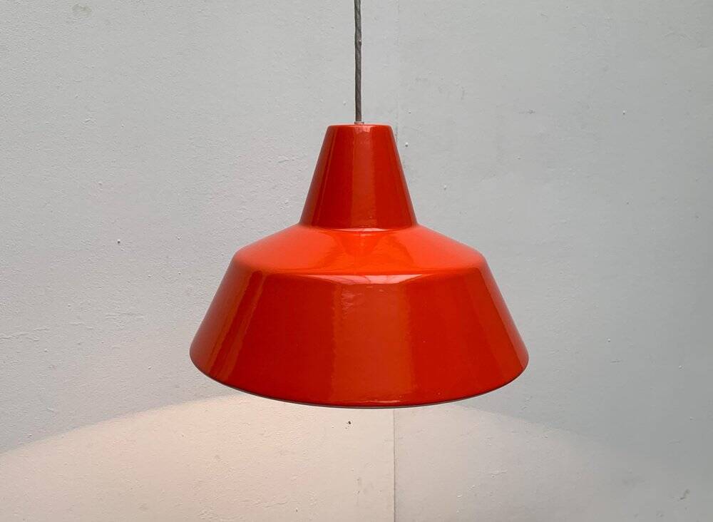 Suspensions Mid-Century danoise Emaille Amatur de Louis Poulsen, années 1960, lot de 3