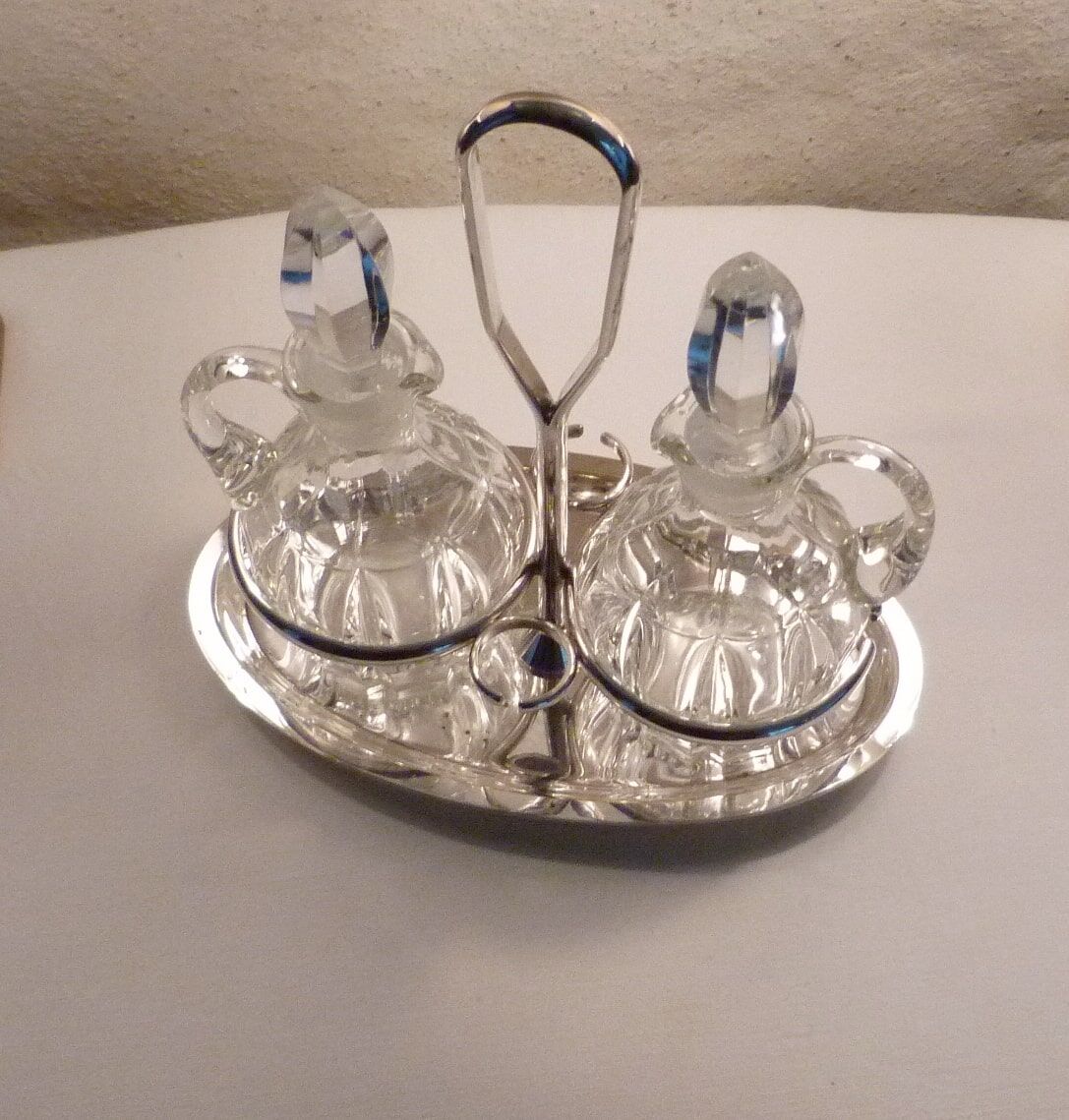 Oil and vinegar service