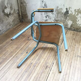 Master chair with armrests