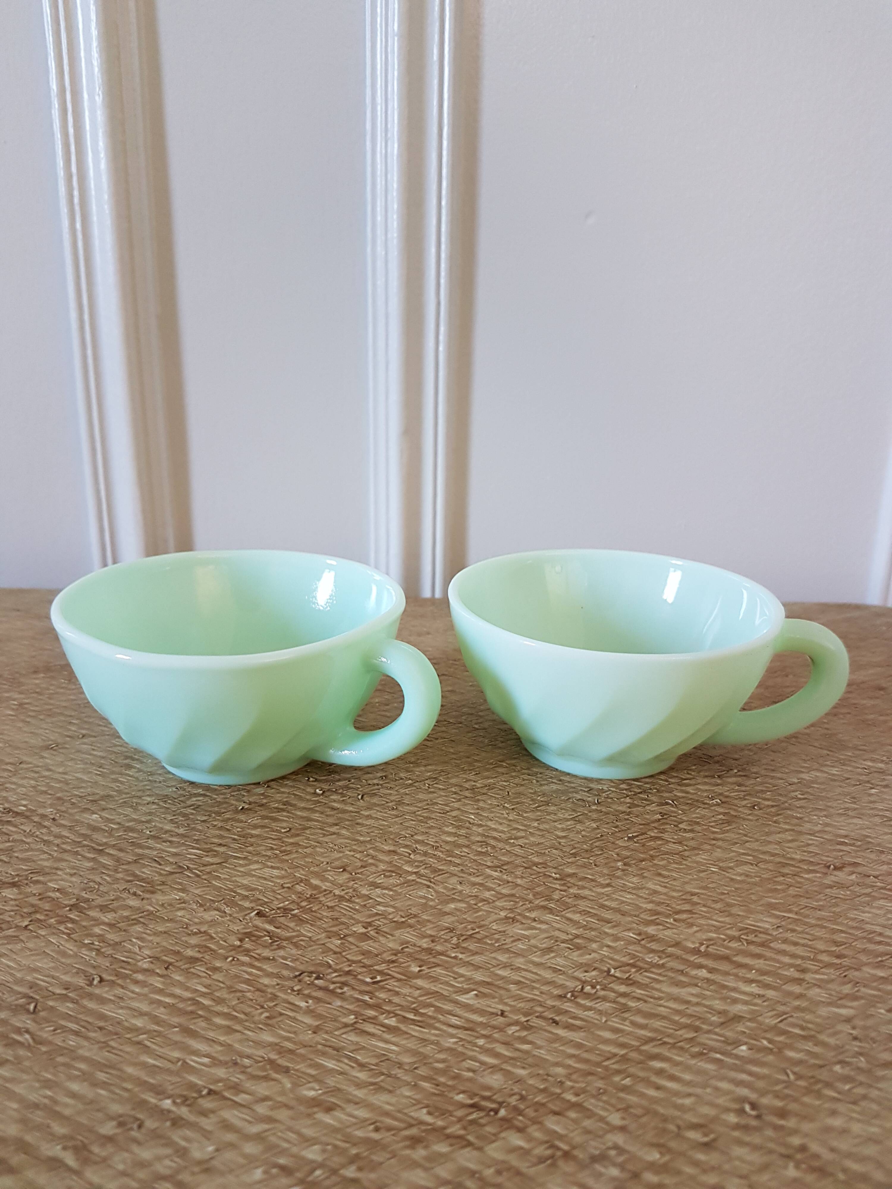 Duo of coffee cups