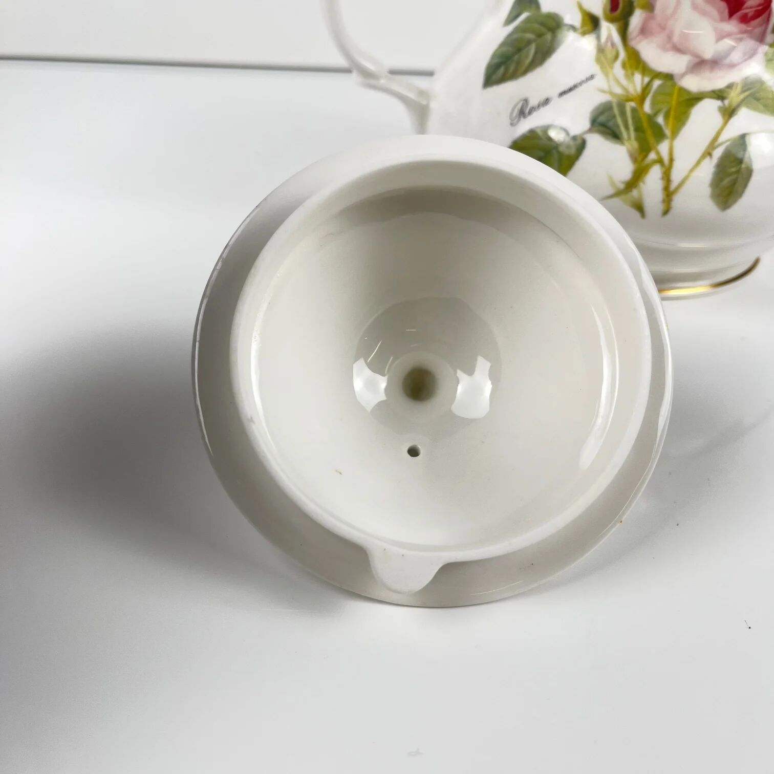 Redouté rose teapot, Roy Kirkham, England, 1996