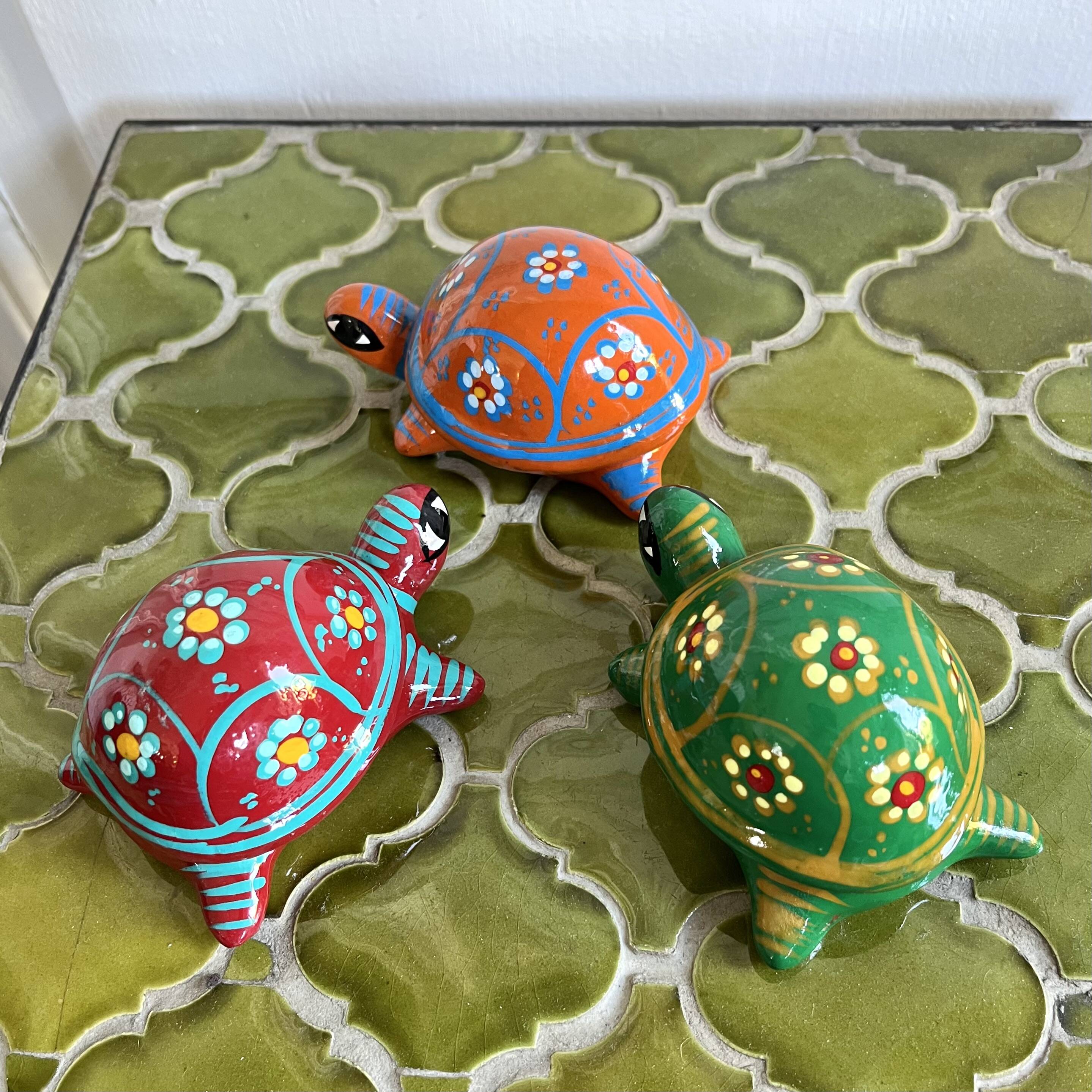 Ceramic turtles Mexican crafts