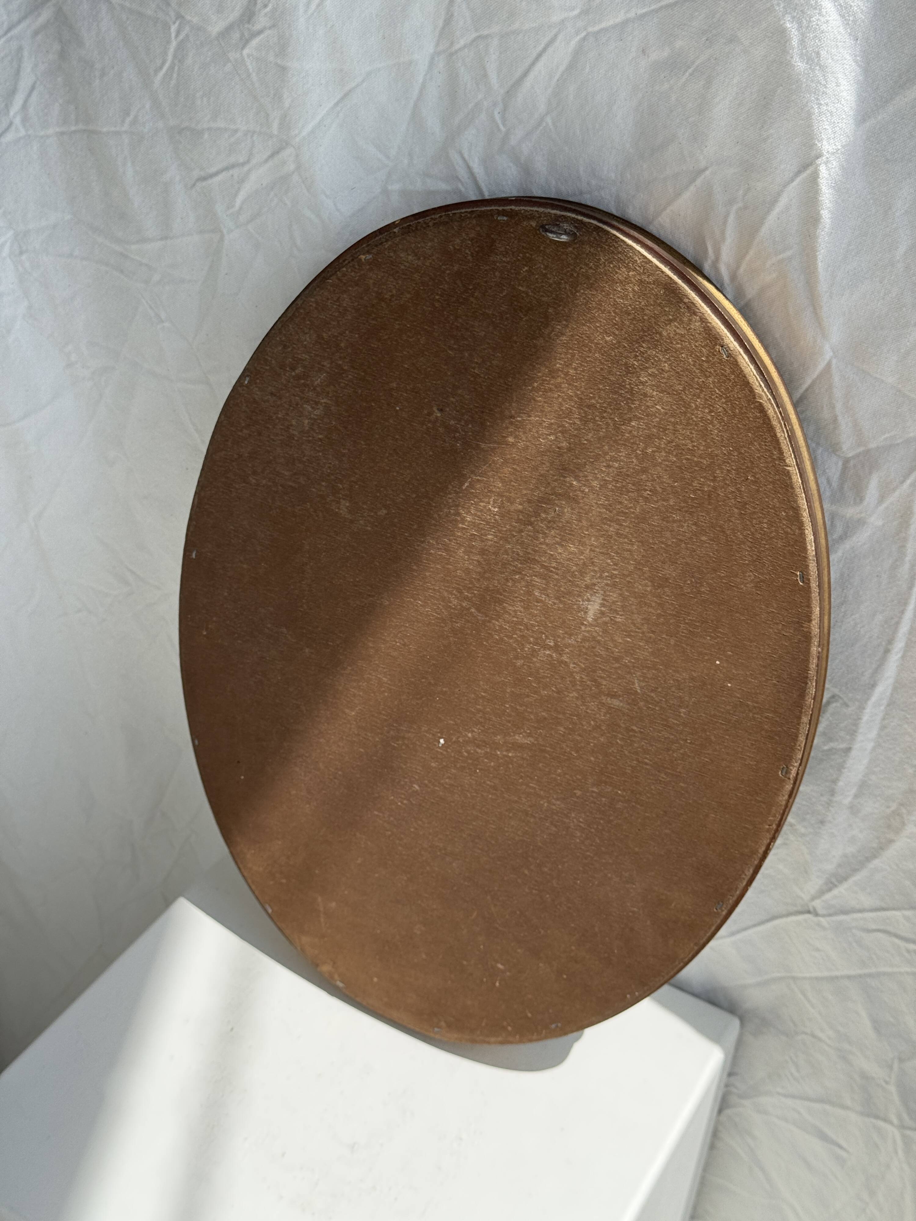 Classic gold oval mirror 42x32