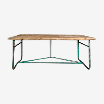 French table of 1950
