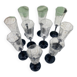 10 champagne flutes