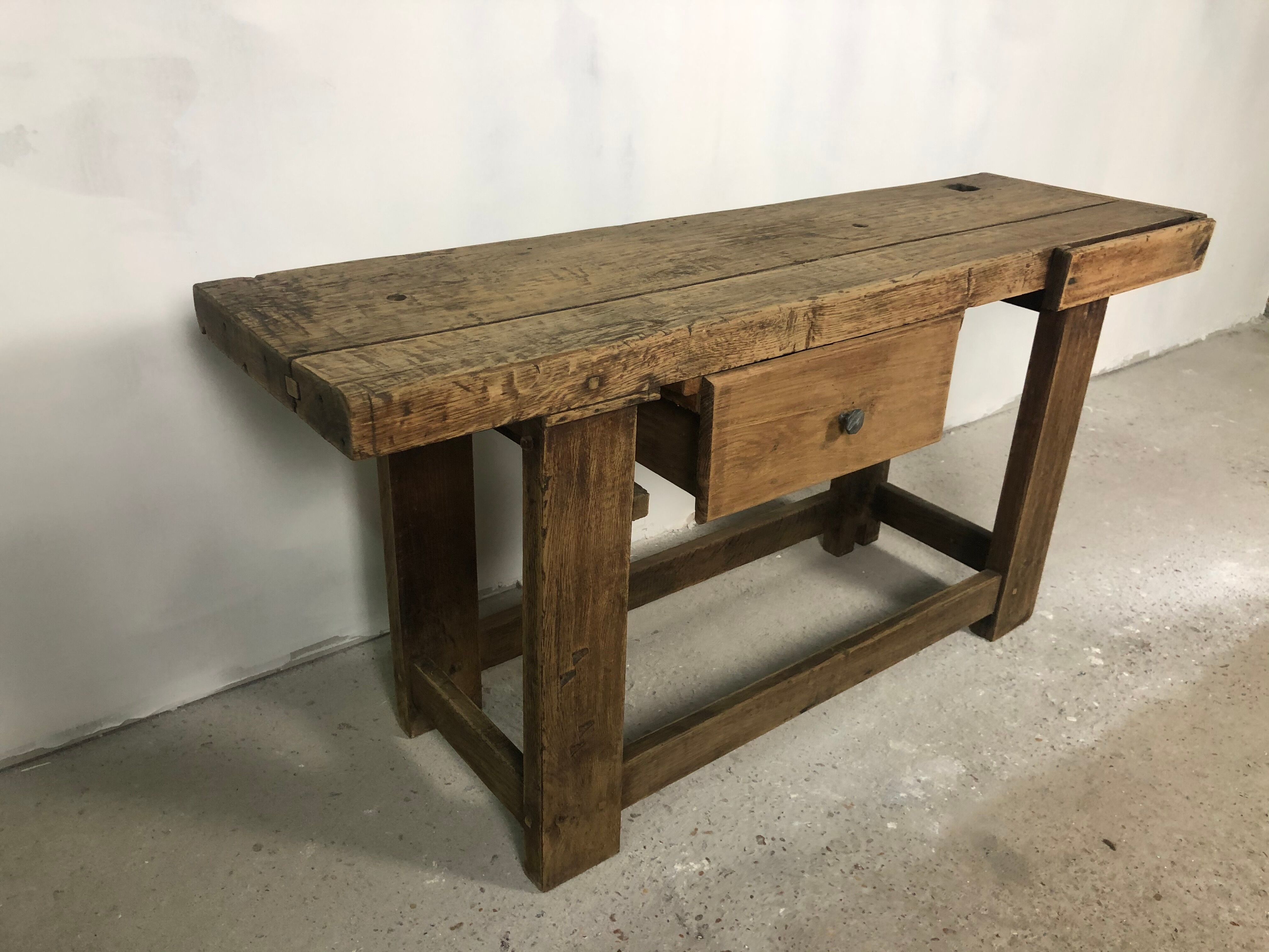 Old workbench in raw solid oak 1920