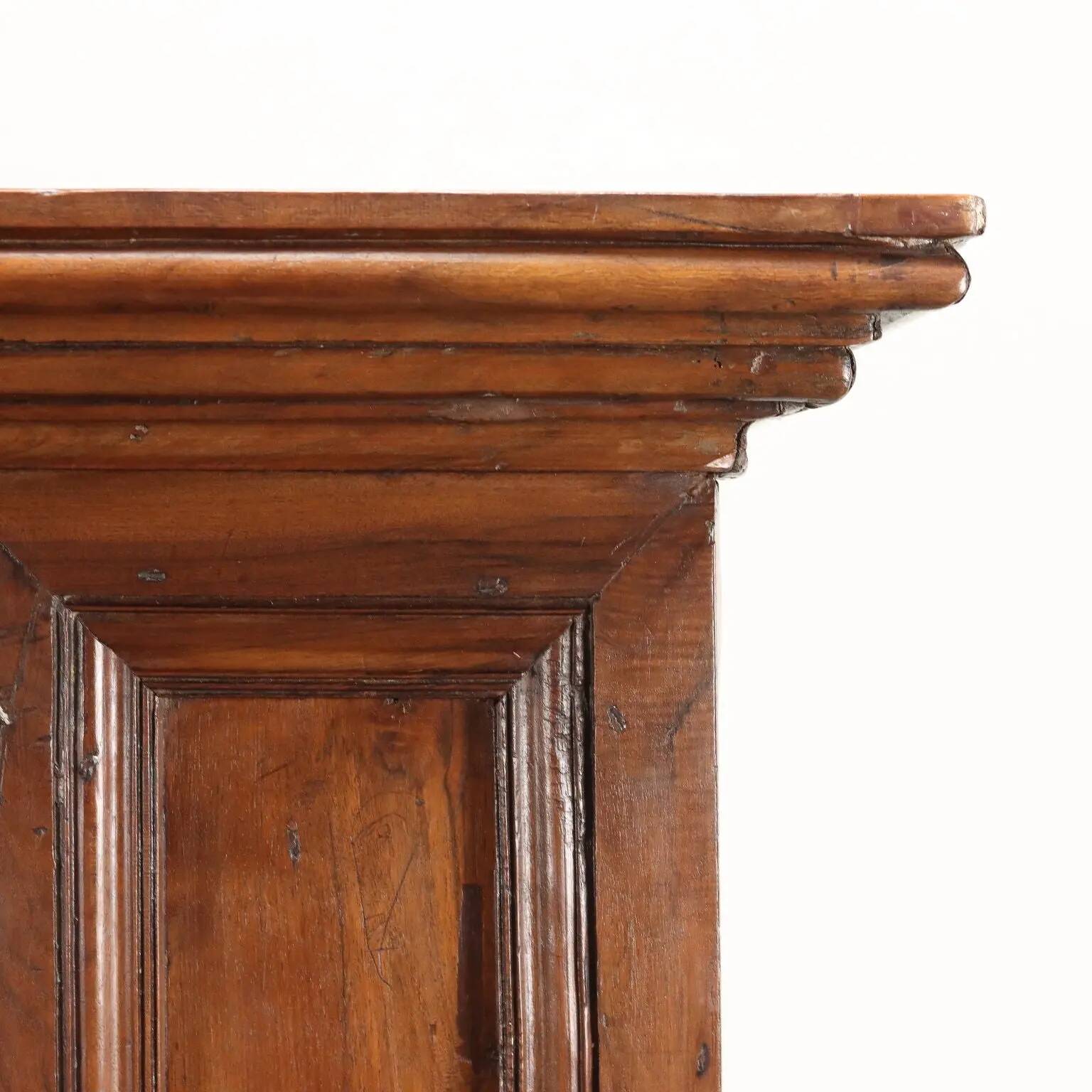 Antique double-bodied buffet, early 17th century, walnut doors.
