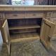 Bistro counter with a Hungarian point design.