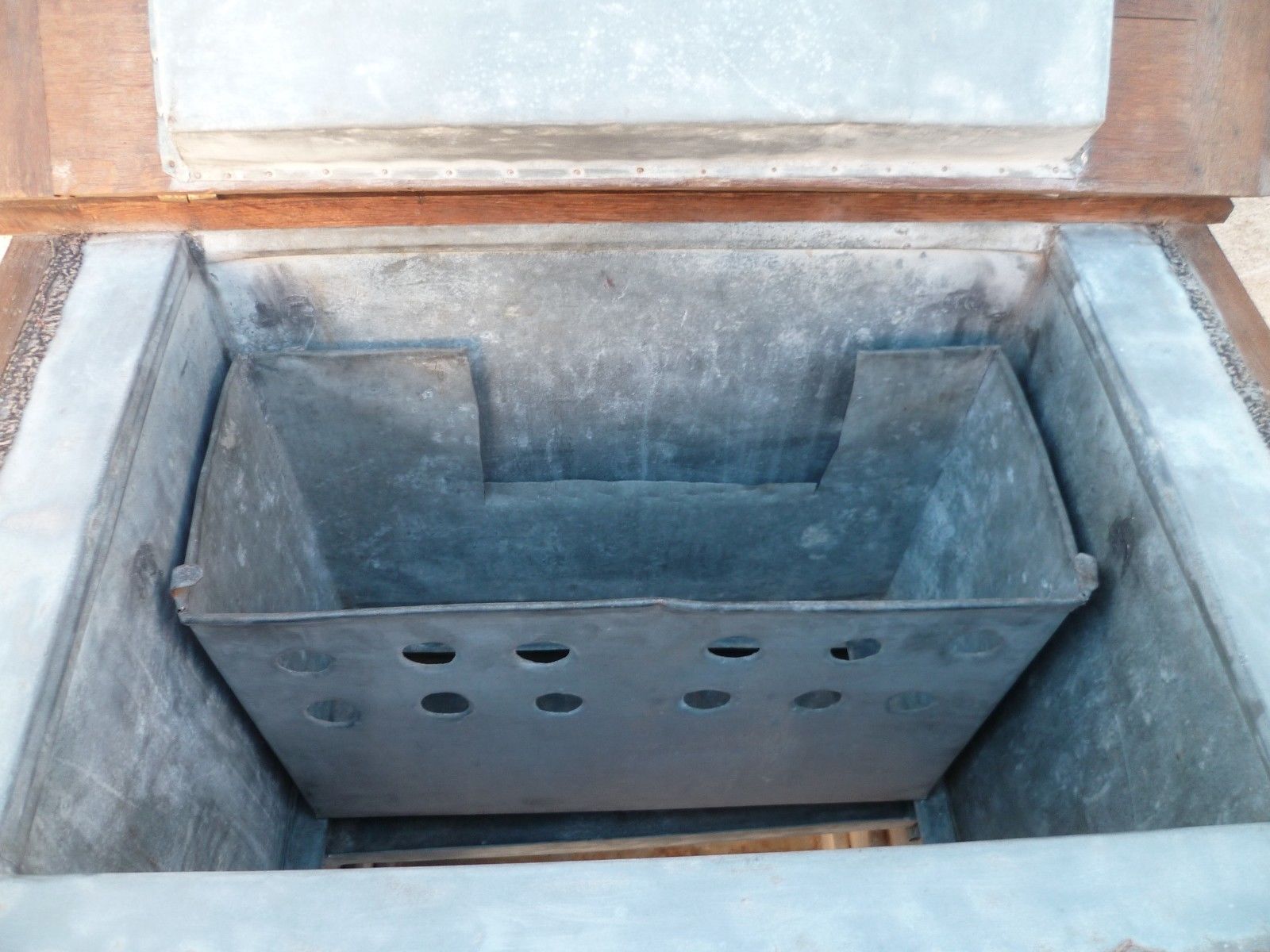 Furnished cooler of profession trade brewery in late XIX century oak bar