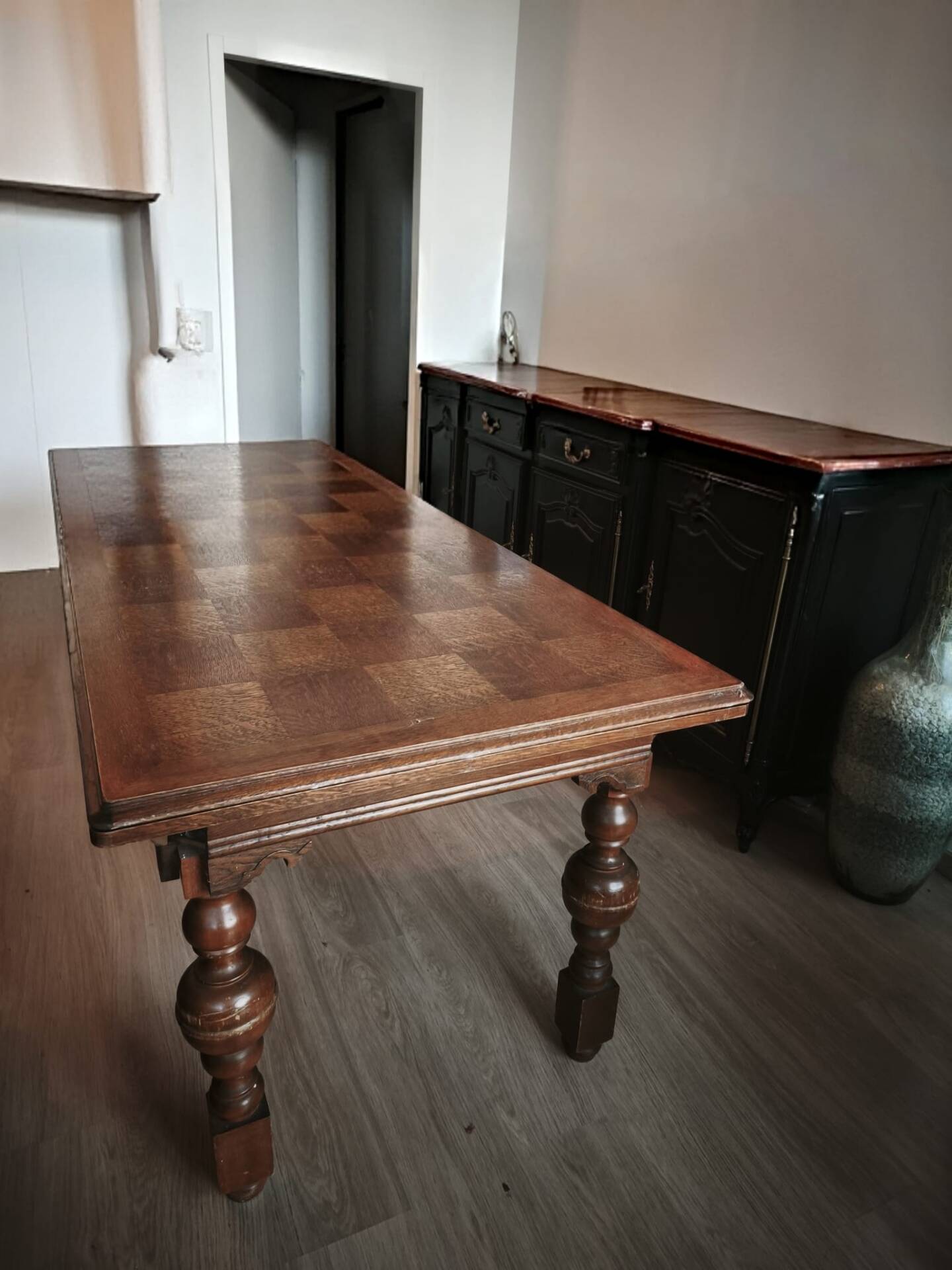 Table en bois massif