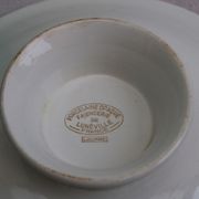 Coupe sur pied en porcelaine
