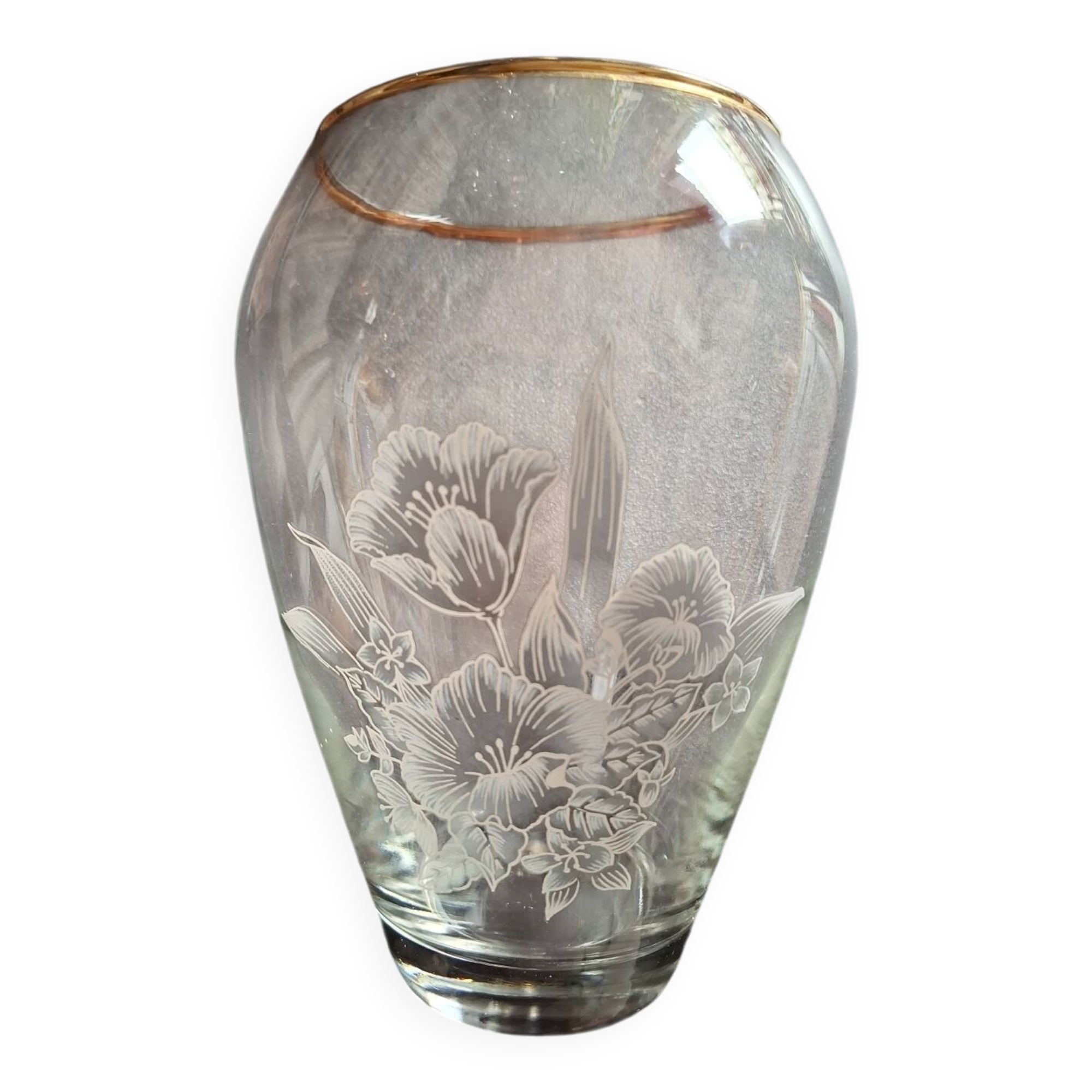Large engraved crystal vase