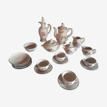 Coffee set 19 pieces in porcelain