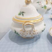 Service à café, porcelaine blanche avec dorure, KPM, Allemagne, 19e siècle