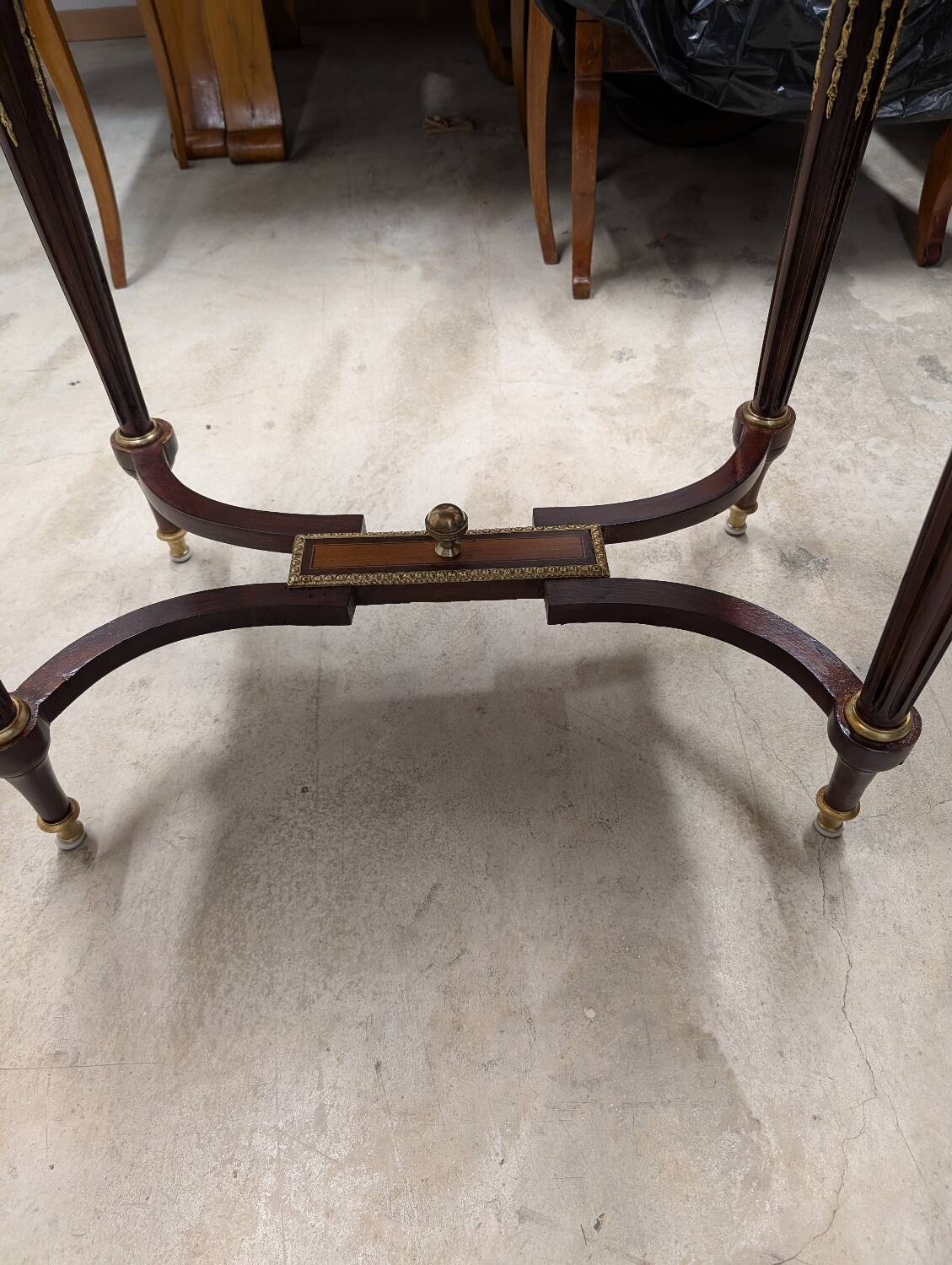 Louis XVI style cooling planter