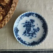 Ancienne assiette décorative en faïence Hollande XVIIIe