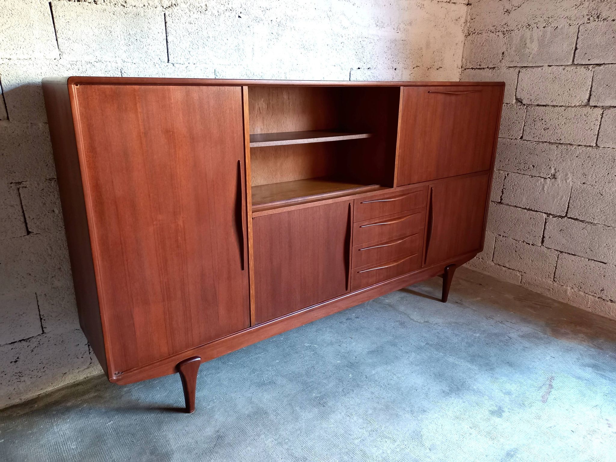 Vintage Scandinavian high row 50s 60s teak