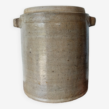 Sandstone pot