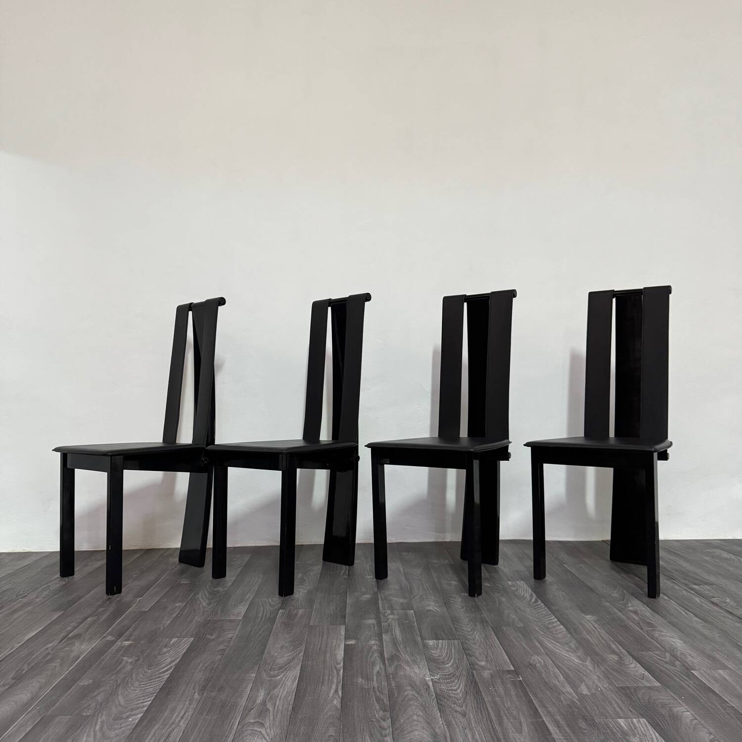 Set 4 Sedie Da Pranzo Postmoderne Design Anni ‘80 Modernariato