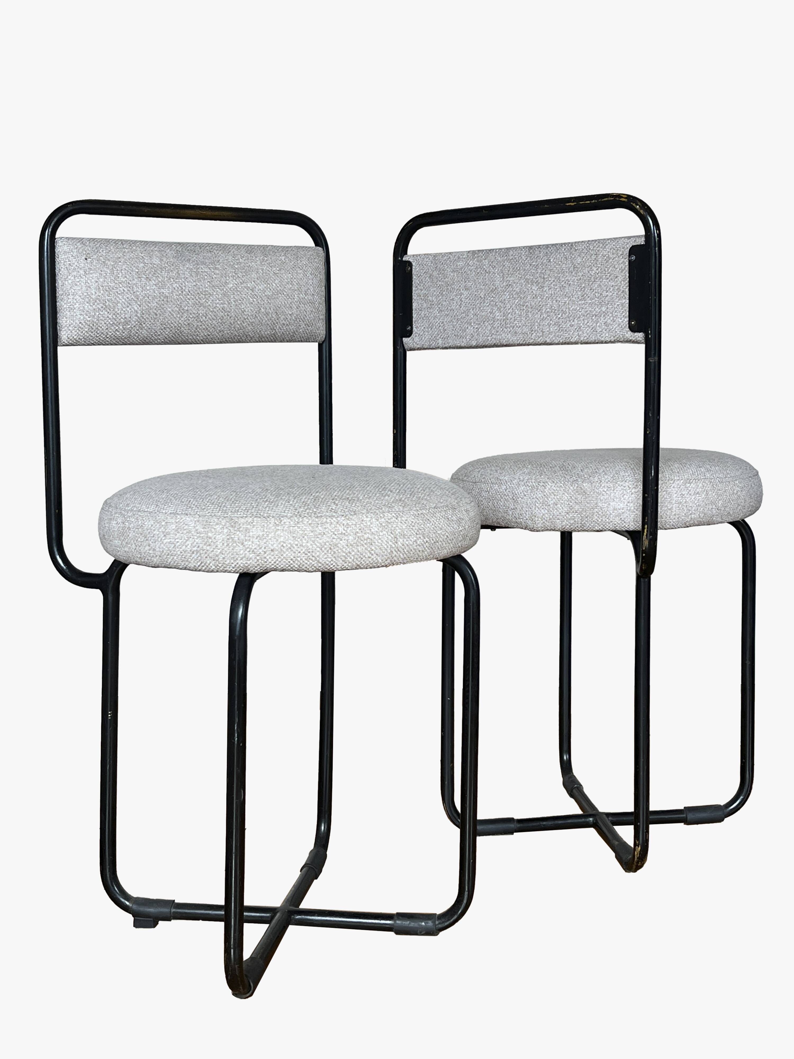 Pair of tubular chairs from the 1960s