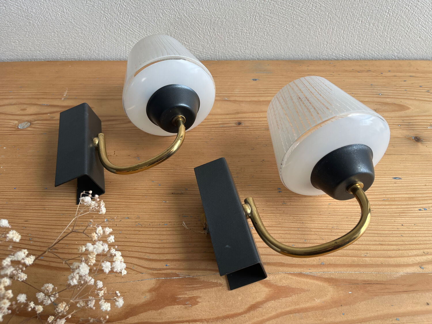 Pair of vintage glass/metal wall lights / circa 1950s 1960s