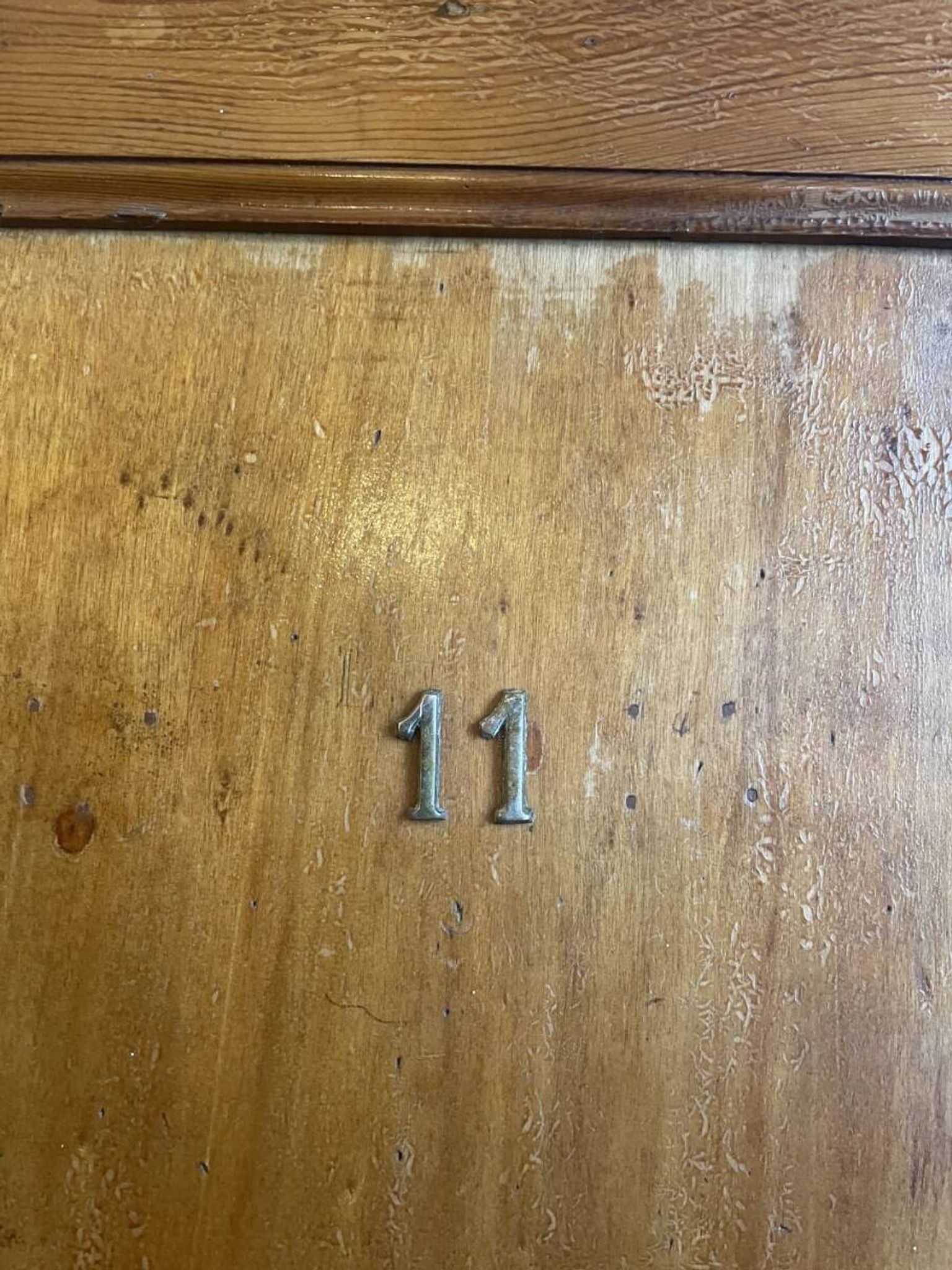 Wardrobe, kitchen cupboard, dresser, shelf.