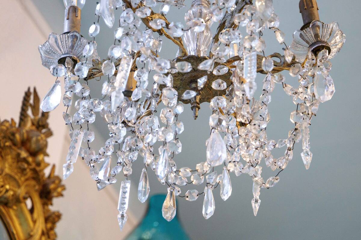 Petit lustre en cristal français à 6 lumières