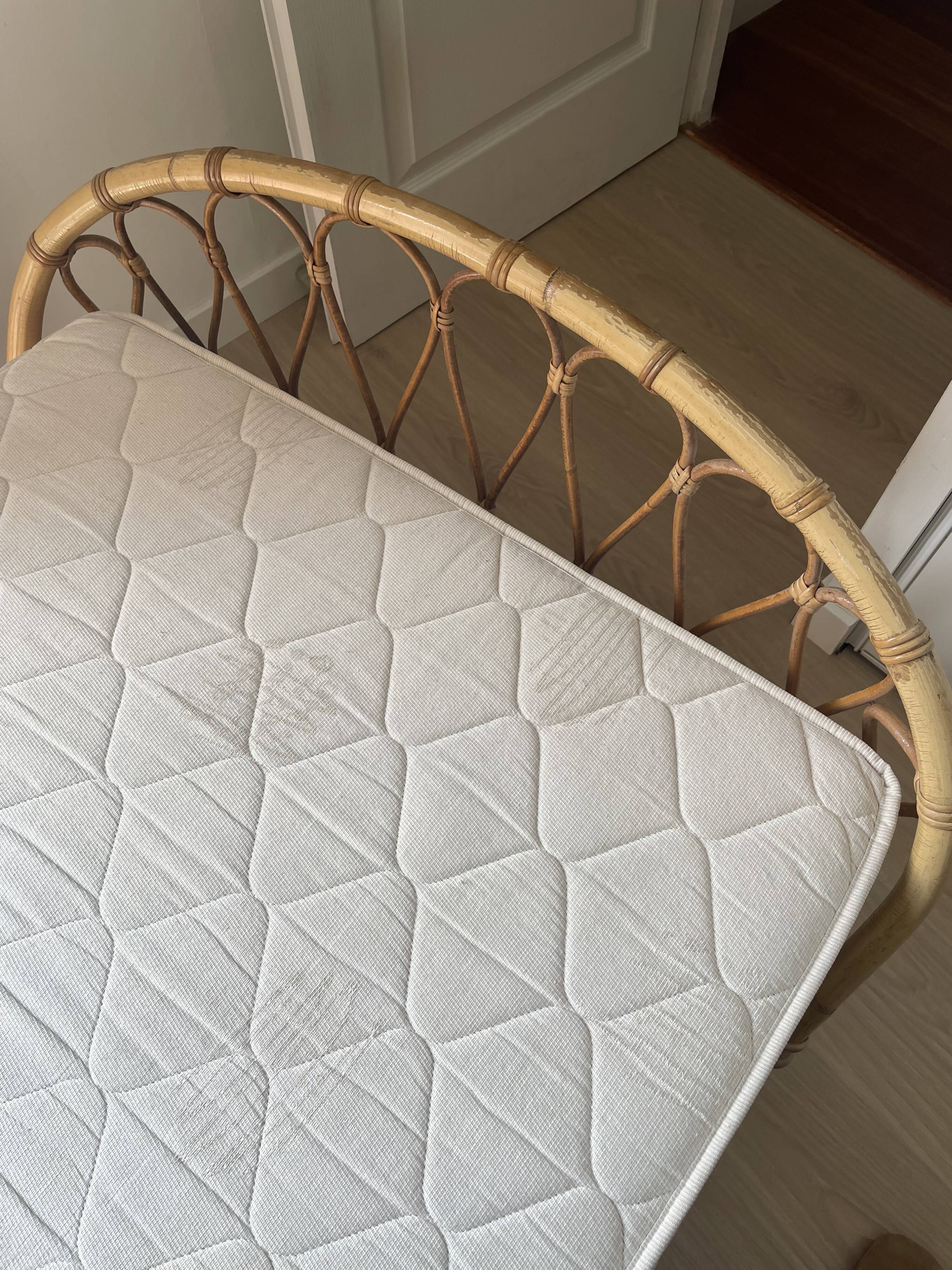 Vintage rattan basket bed