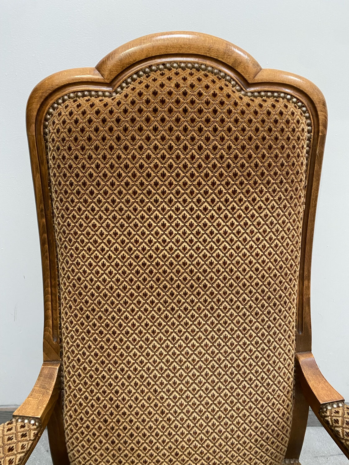 Voltaire armchair in very good condition.