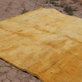 Tapis marocain Mrirt jaune d’or