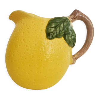 Lemon pitcher