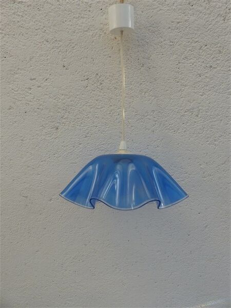 1950 blue glass suspension