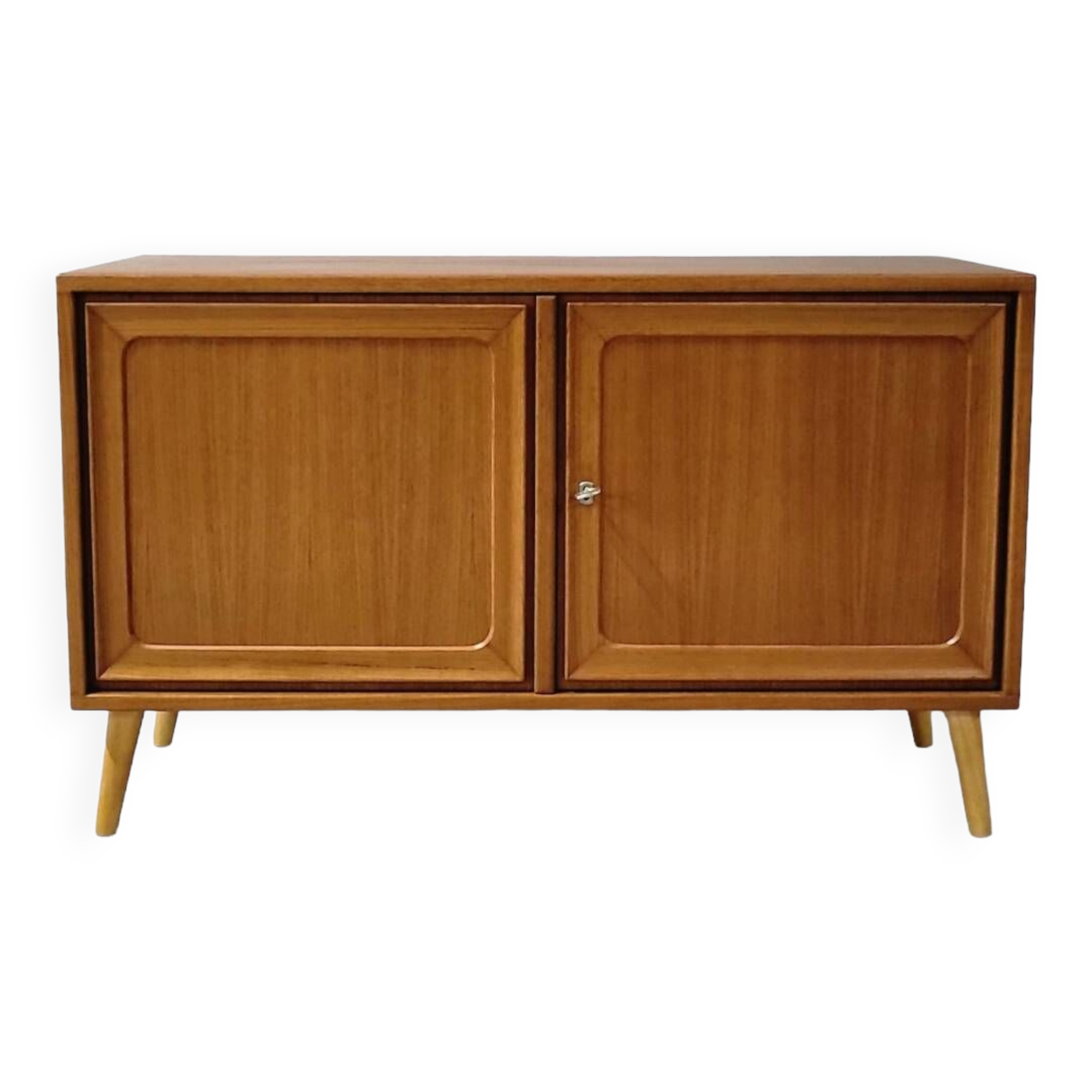 Enfilade Schrank