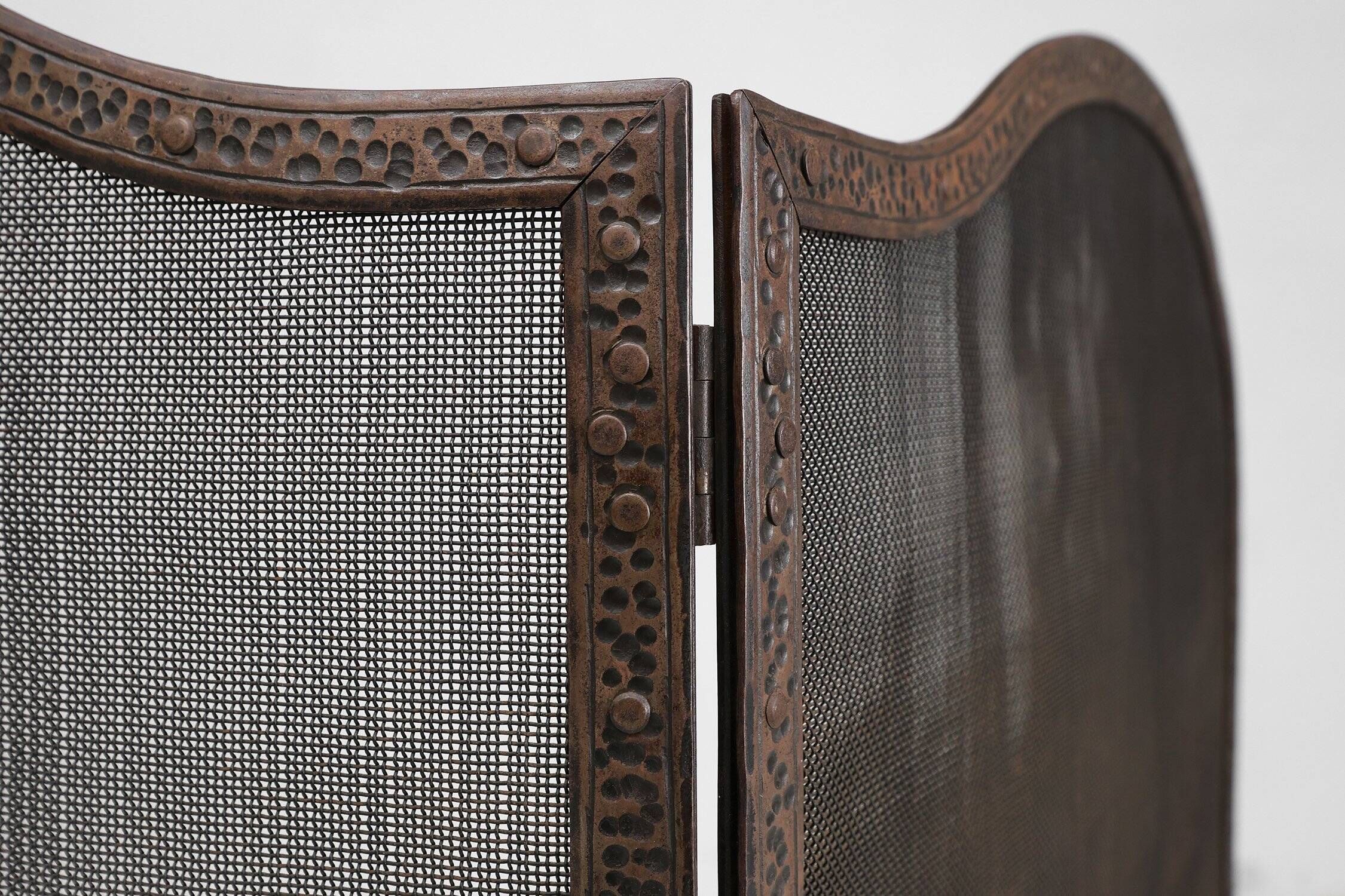 French Art Deco Wrought Iron Fireplace Screen, 1890s