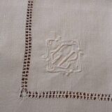 table service 2 tablecloths + 11 mono GC napkins in mixed color