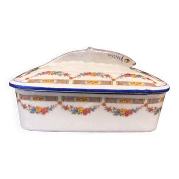 Butter dish