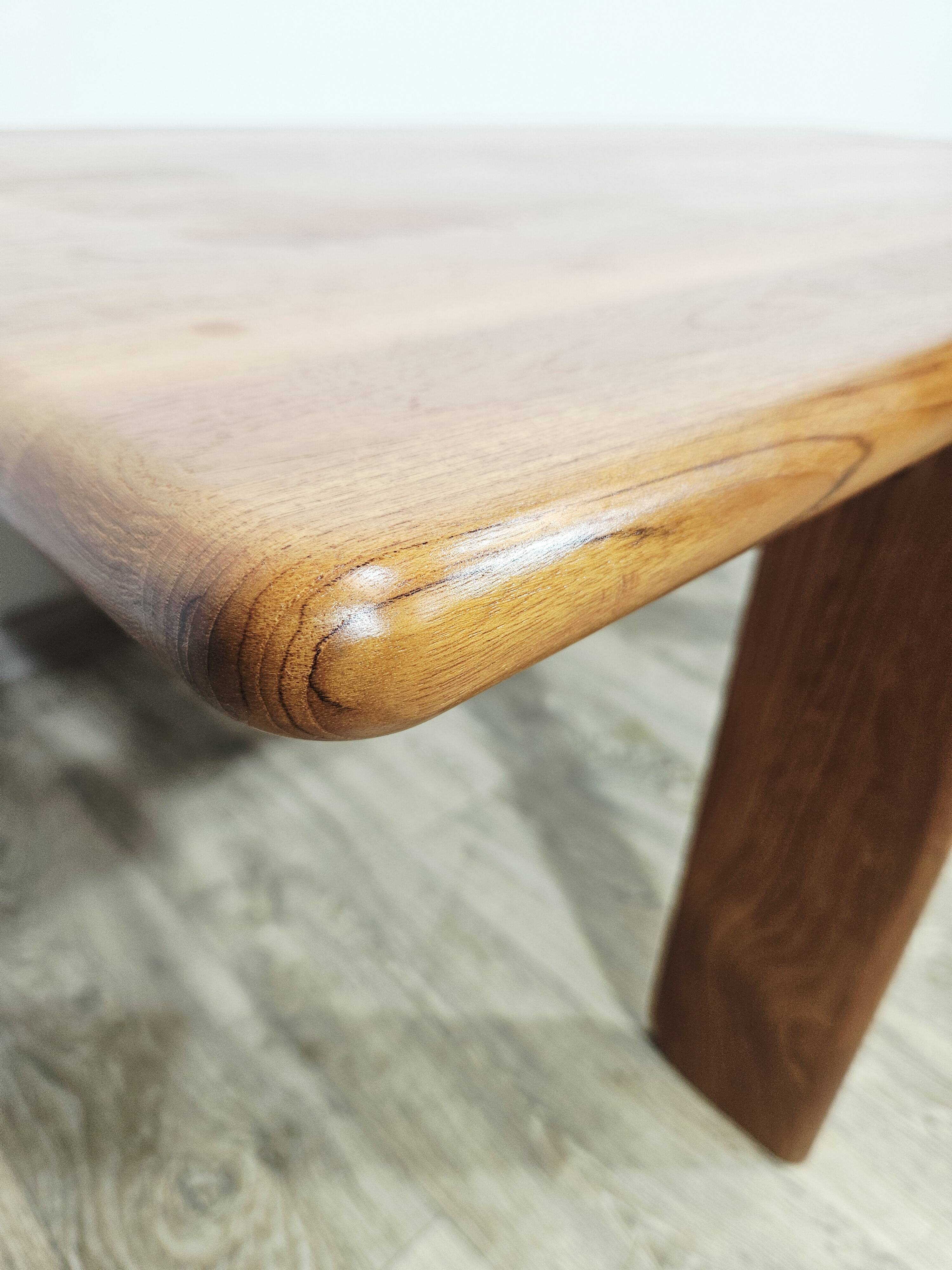 Table basse en teck massif danois / Style Mid-Century Modern / Années 1970.
