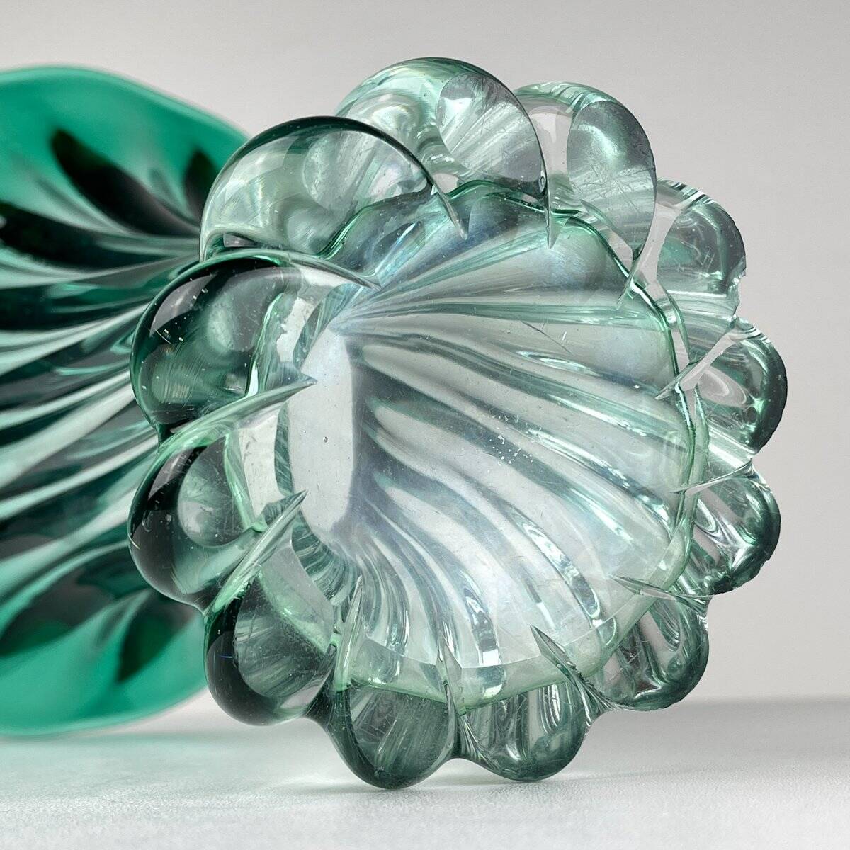 Vintage green Murano vase, Italy, 1970s