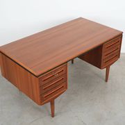 Teak desk, Danish design, 1960s, designer: J. Svenstrup