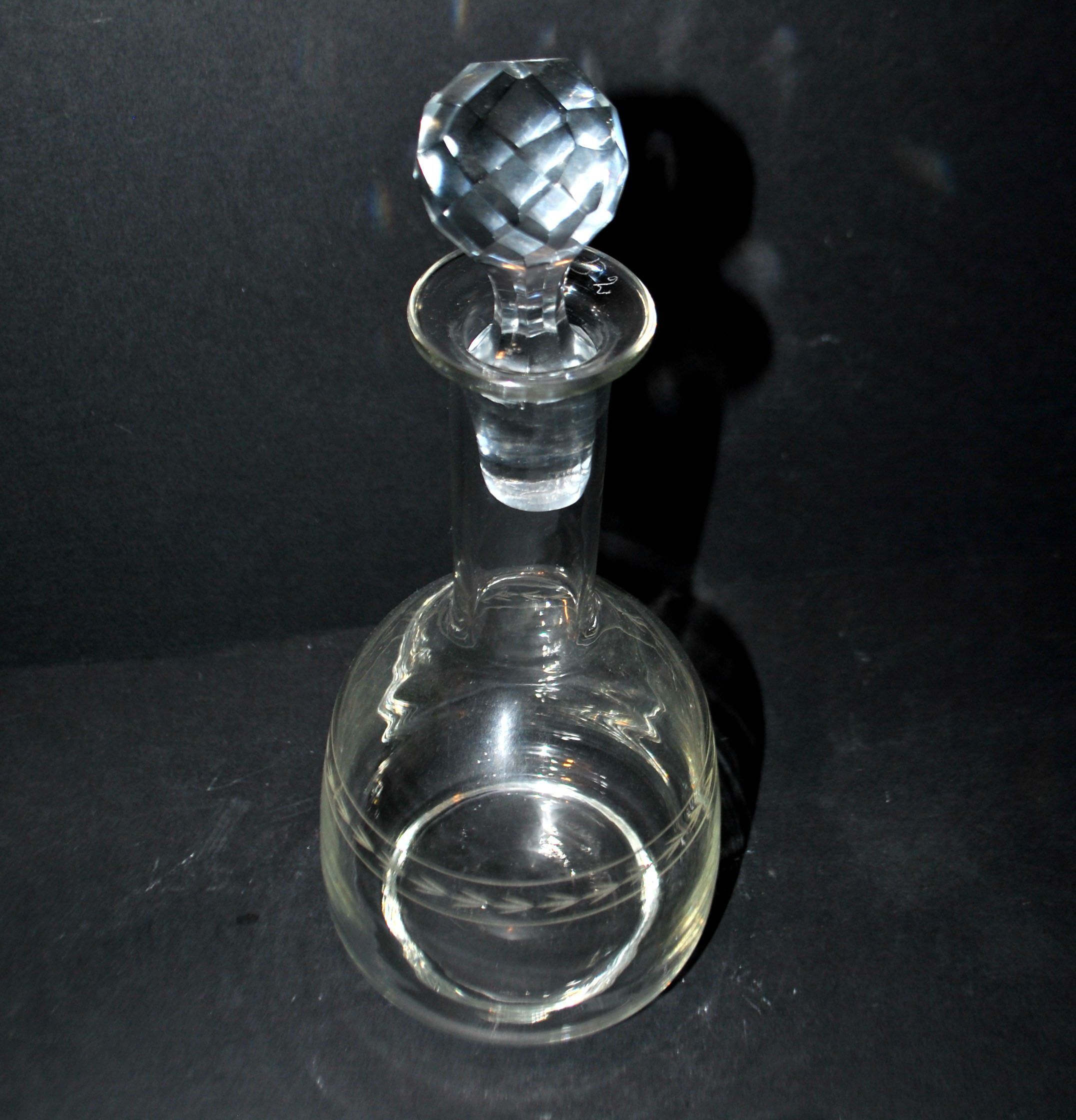 Antique carafe engraved with a laurel frieze, circa 1900