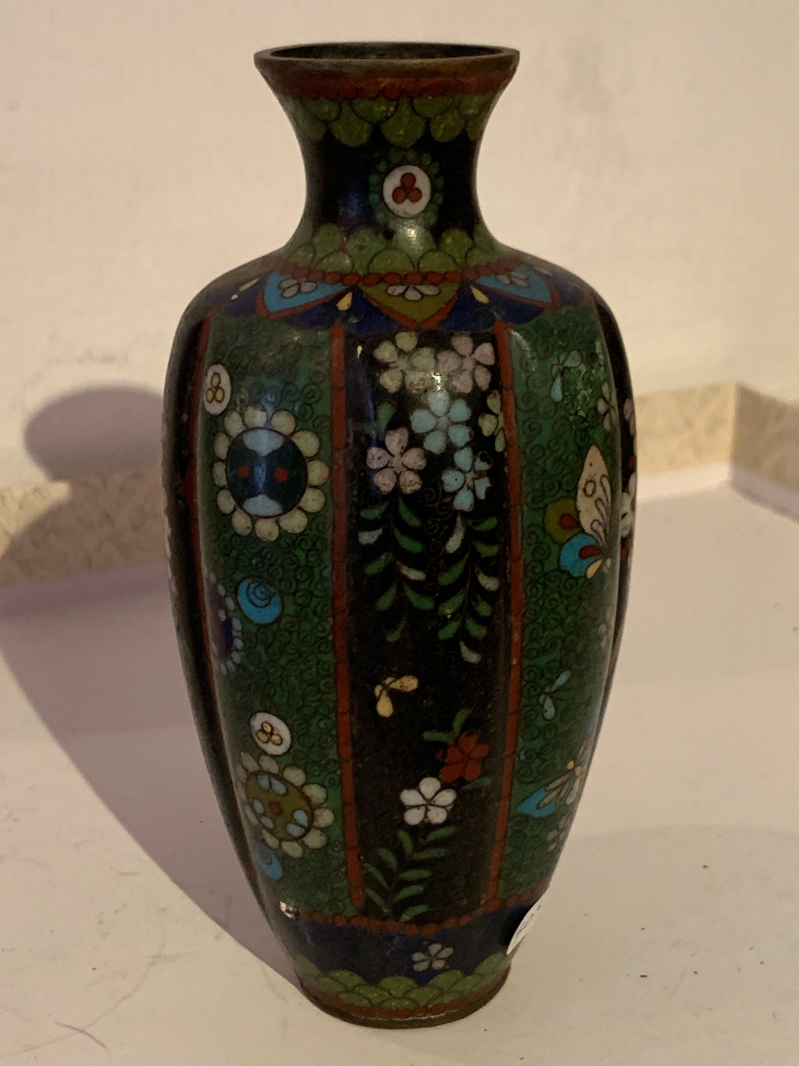 Partitioned enamel vase