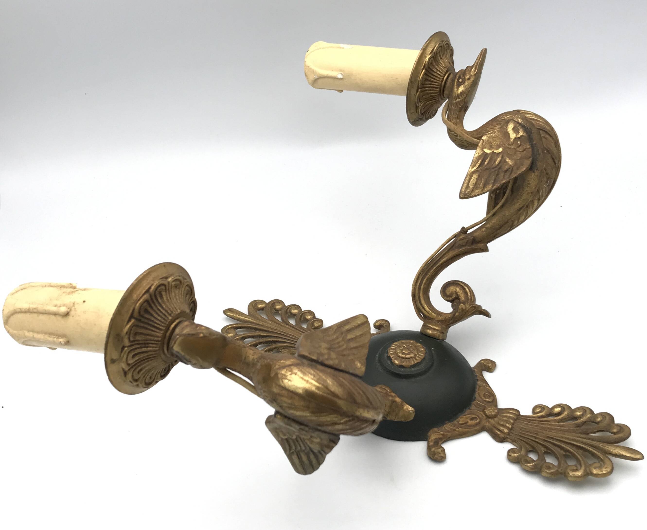 Ancienne applique murale en bronze bras à décor de cygnes et palmettes style empire