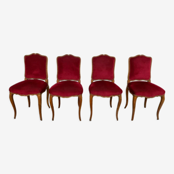 4 chaises rouges de style Louis XV