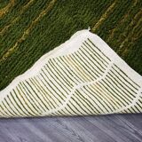 Traditional handmade pure wool rug, size 150 x 250 cm