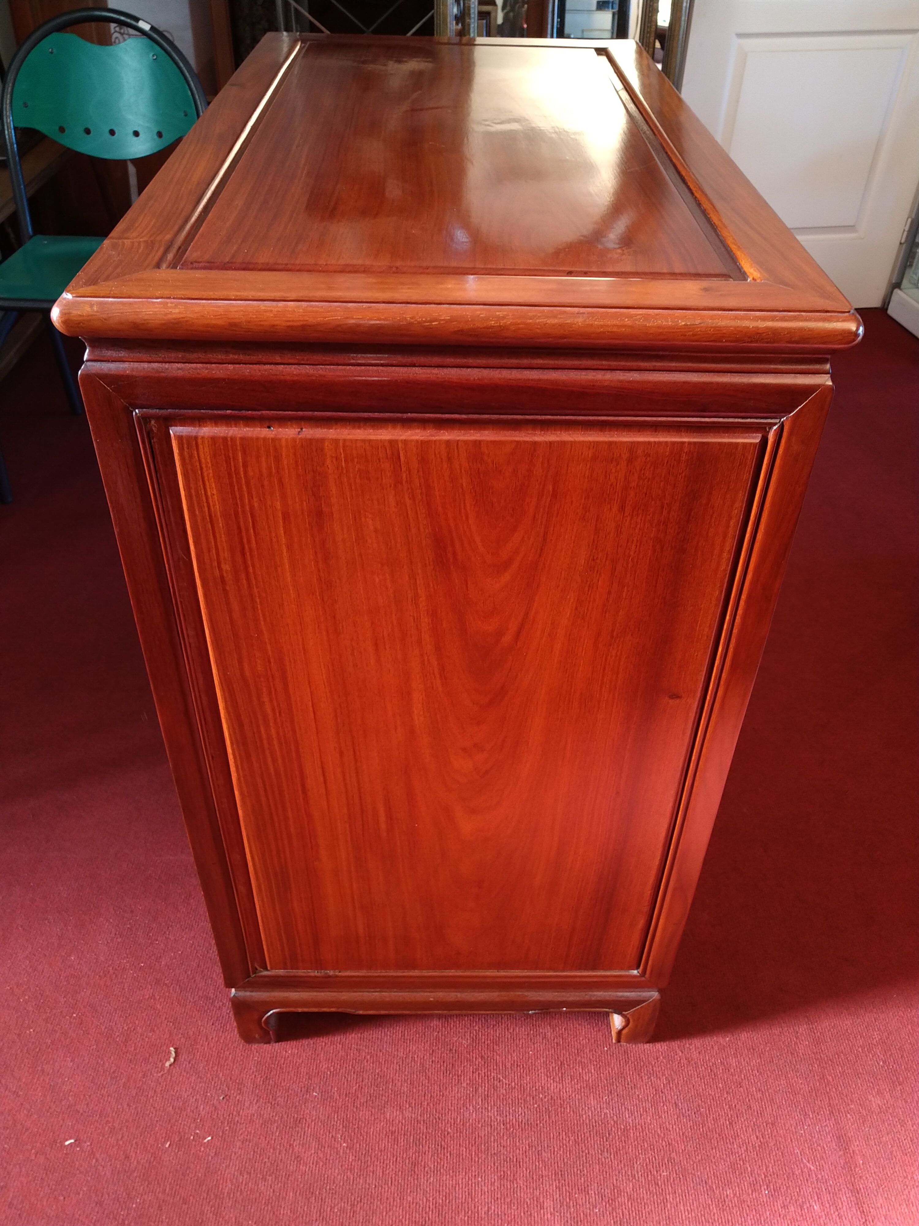 Chest of drawers 60s in exotic wood
